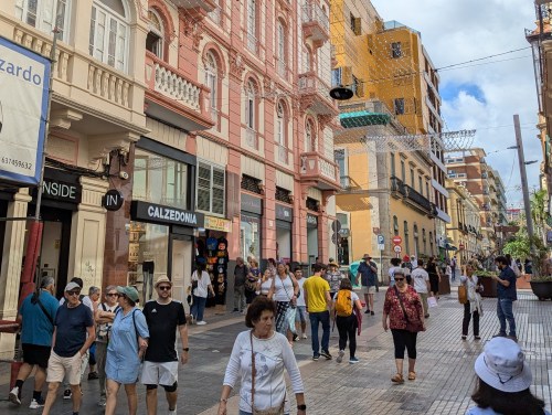 Pedestrian Street in Santa Cruz